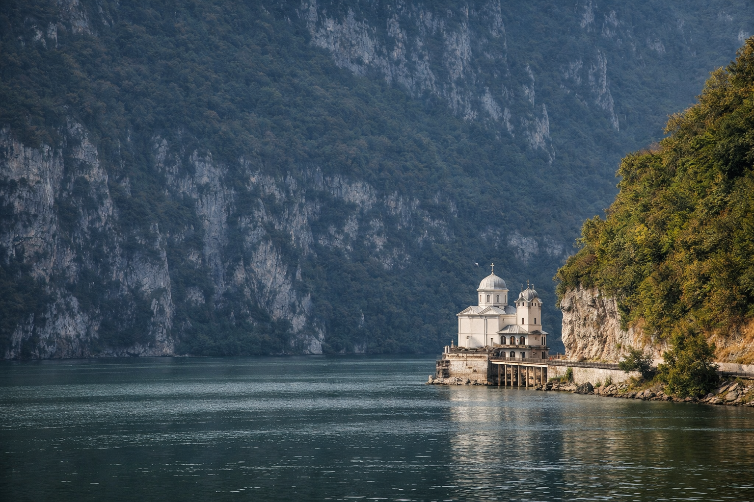 River gorge and steep rock walls in daylight